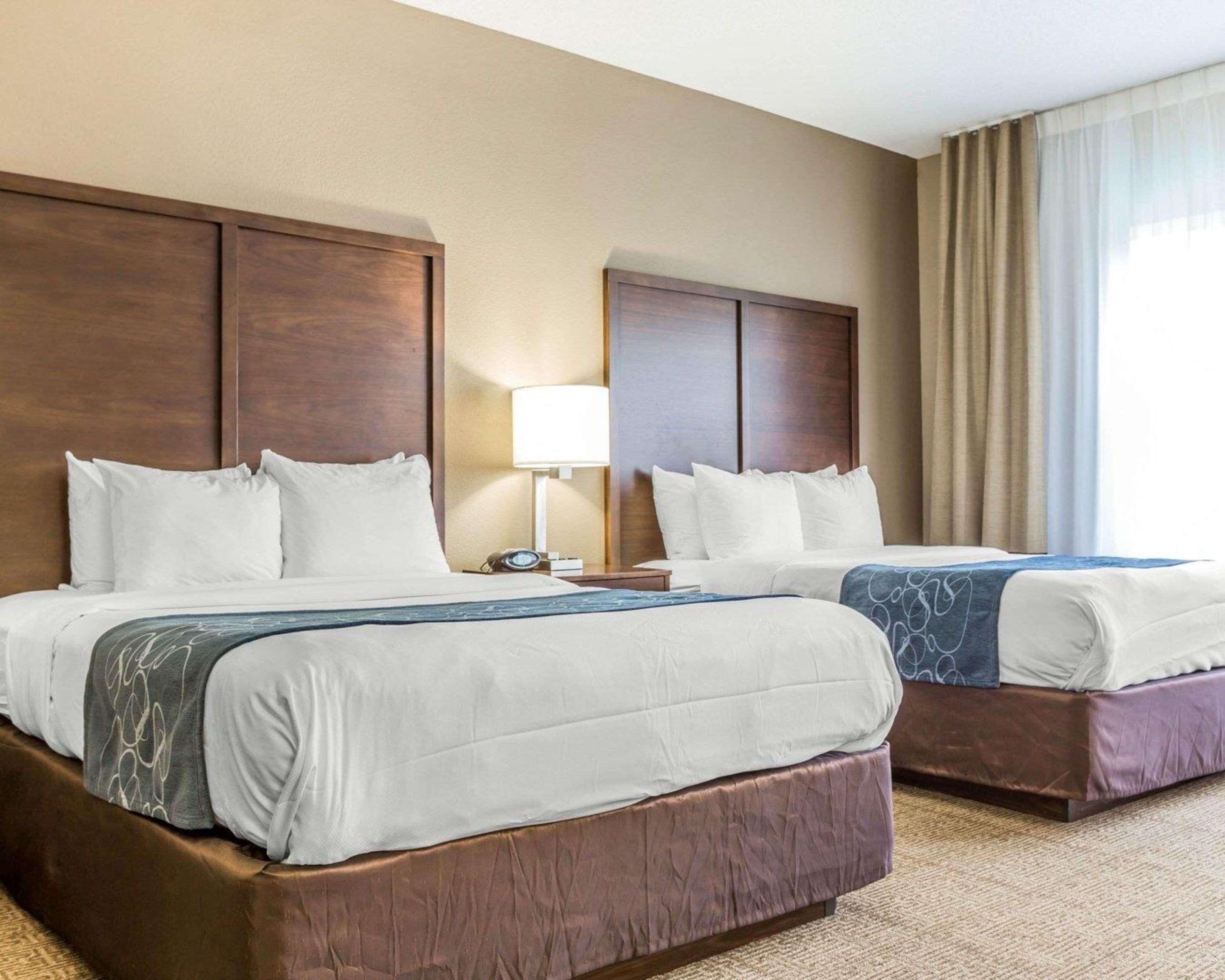 Comfort Suites At Isle Of Palms Connector Mount Pleasant Eksteriør billede