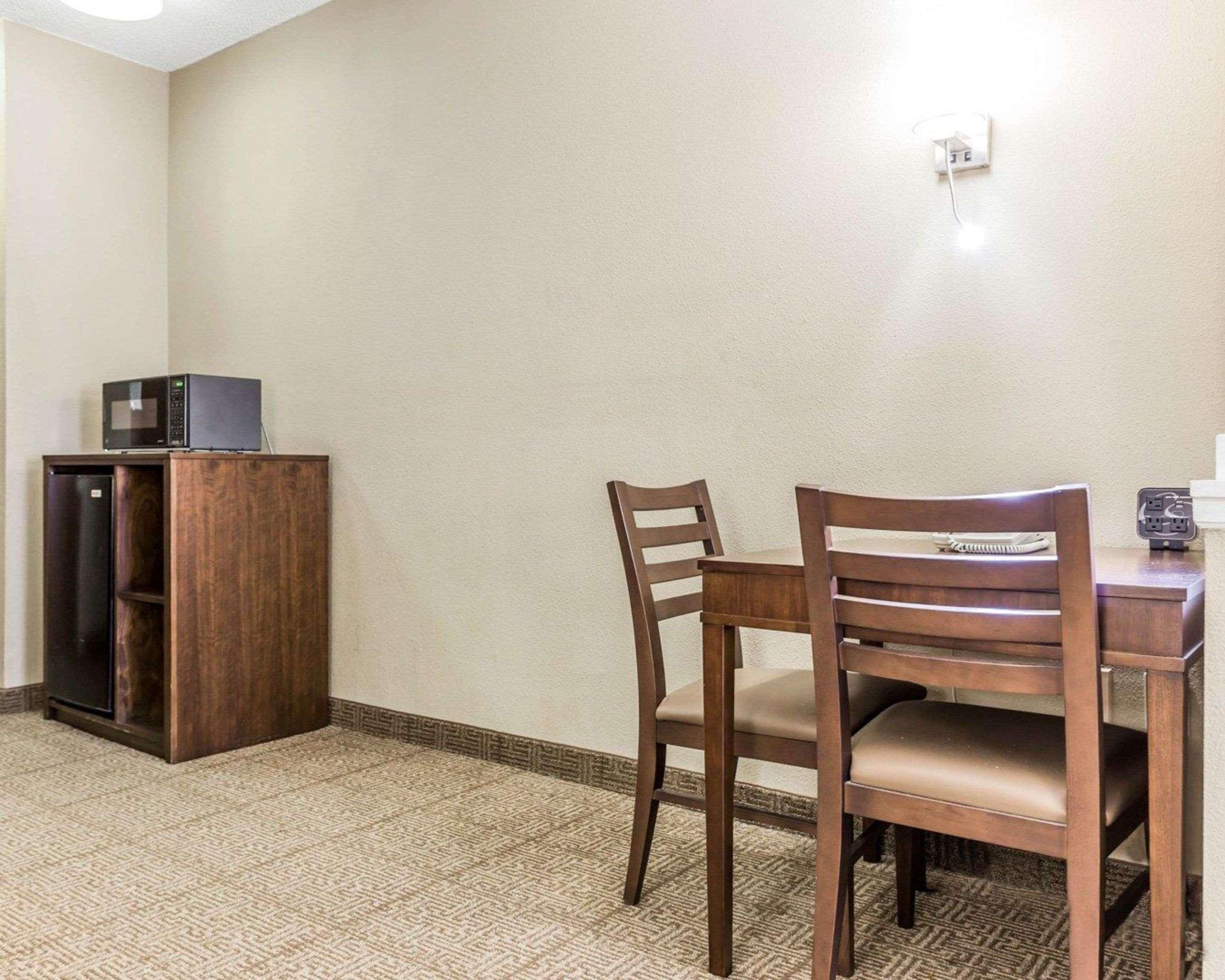 Comfort Suites At Isle Of Palms Connector Mount Pleasant Eksteriør billede