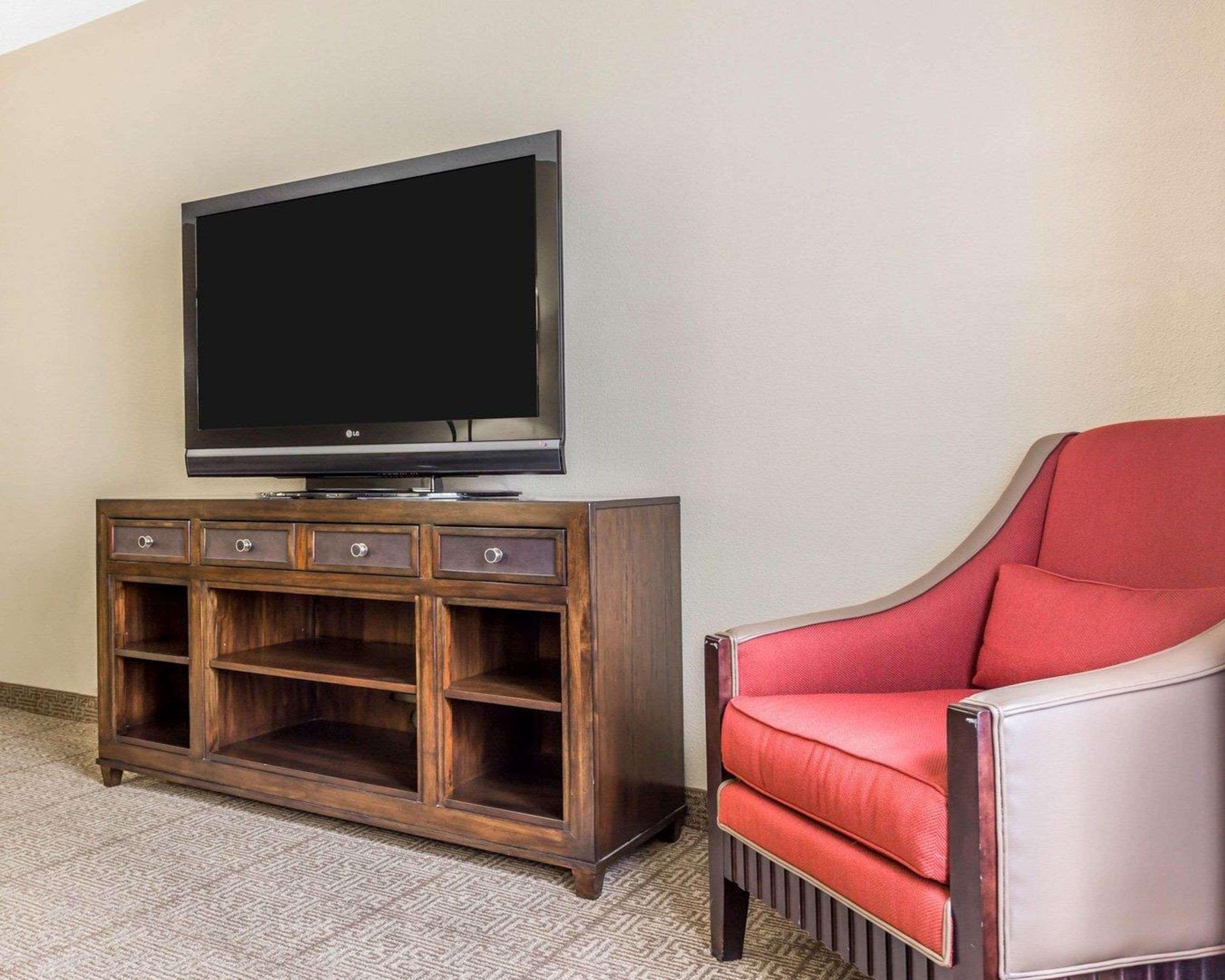 Comfort Suites At Isle Of Palms Connector Mount Pleasant Eksteriør billede