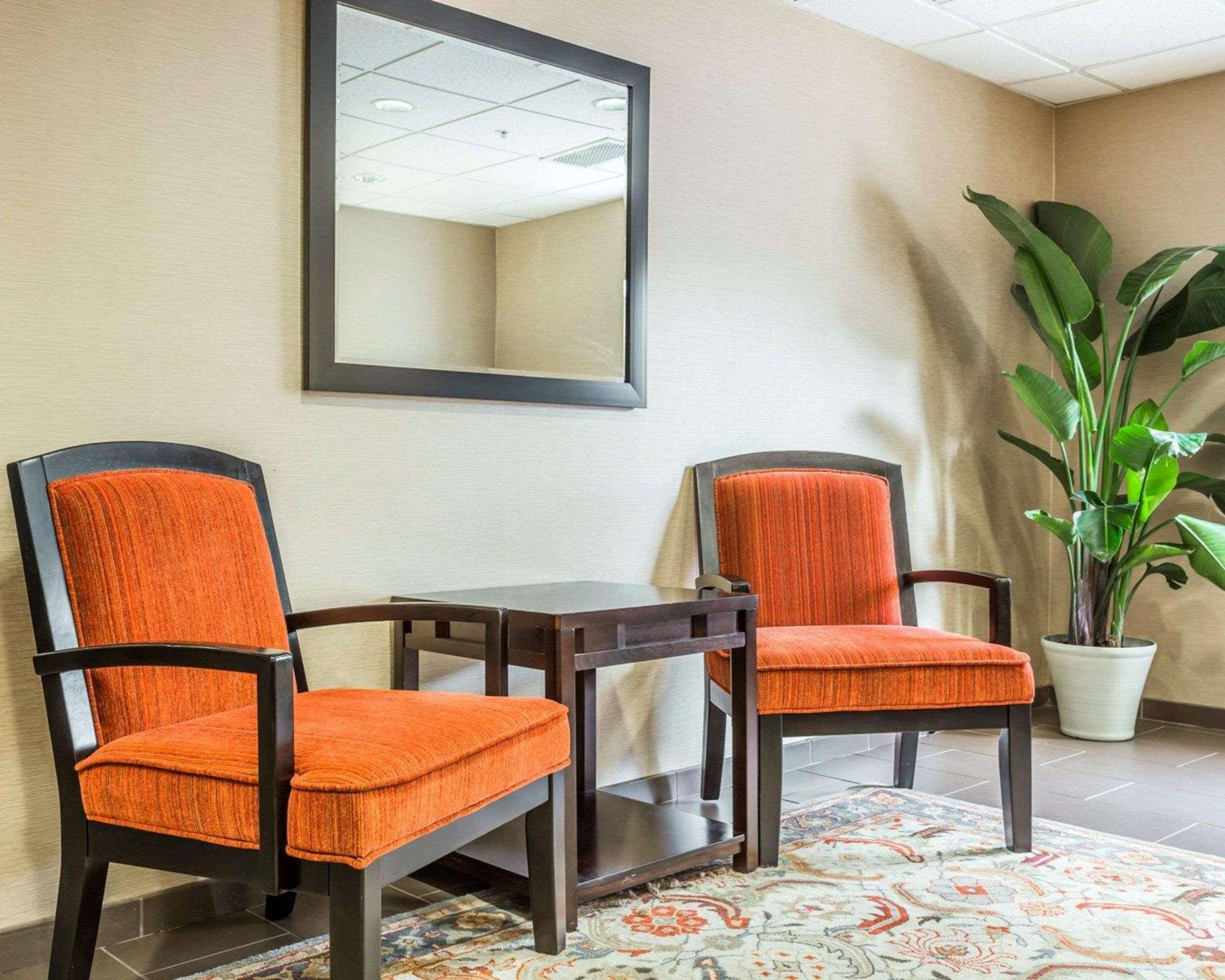 Comfort Suites At Isle Of Palms Connector Mount Pleasant Eksteriør billede