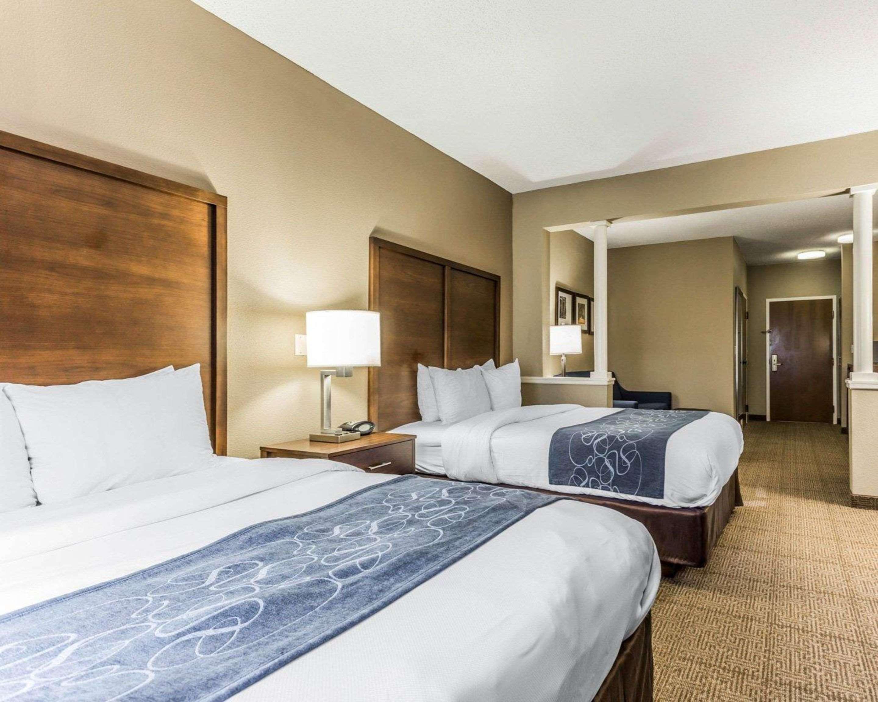 Comfort Suites At Isle Of Palms Connector Mount Pleasant Eksteriør billede