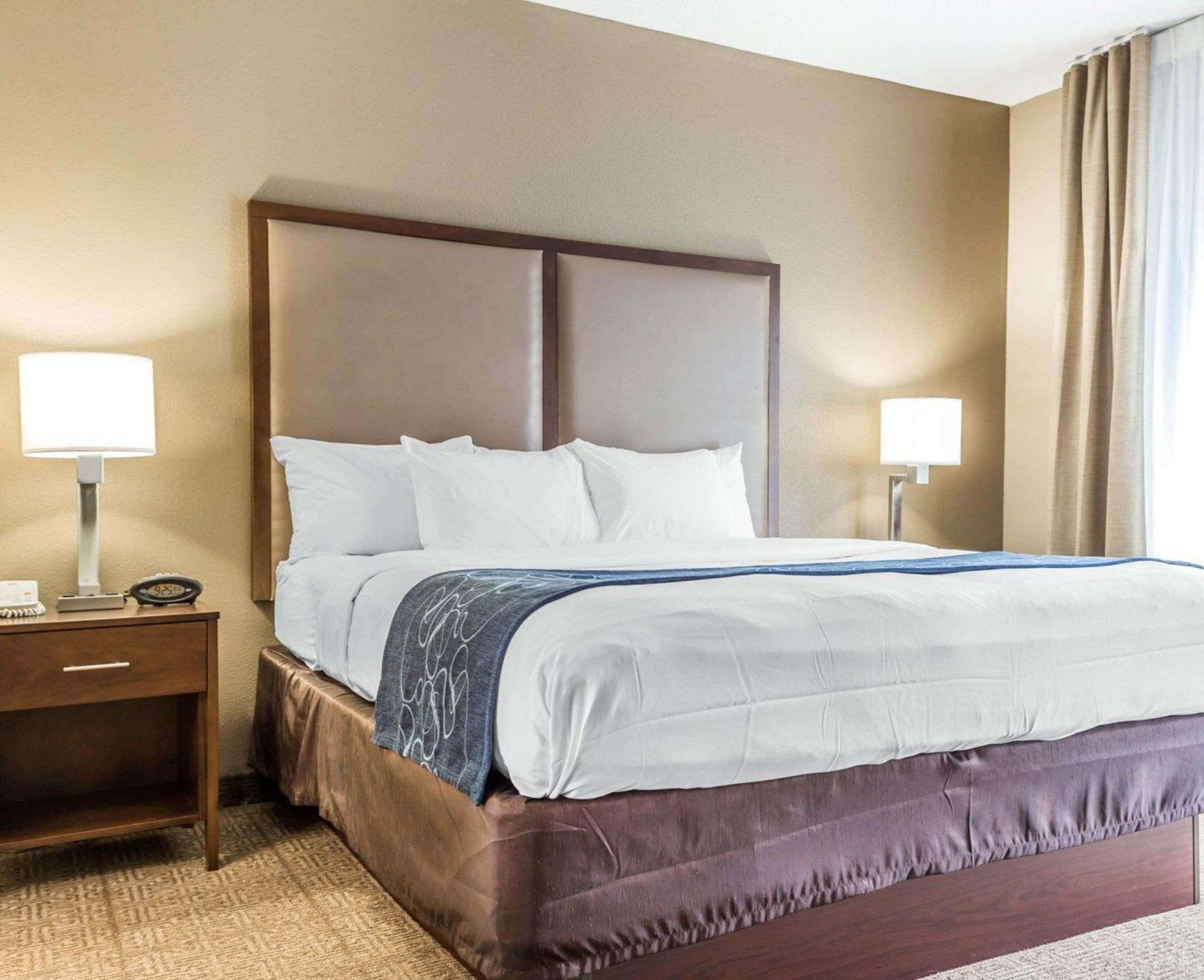 Comfort Suites At Isle Of Palms Connector Mount Pleasant Eksteriør billede